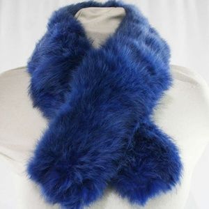 Vintage Bespoke Blue Fur Scarf/Muffler
